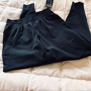 High waisted Nike Jogger